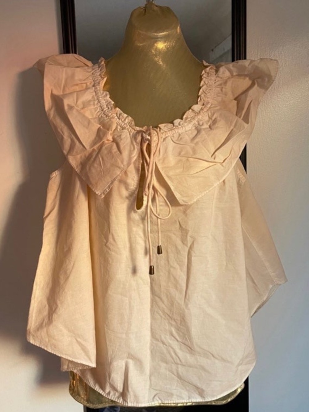 New $65 Free People Dyed cotton top ruffle sleeves Sz XS